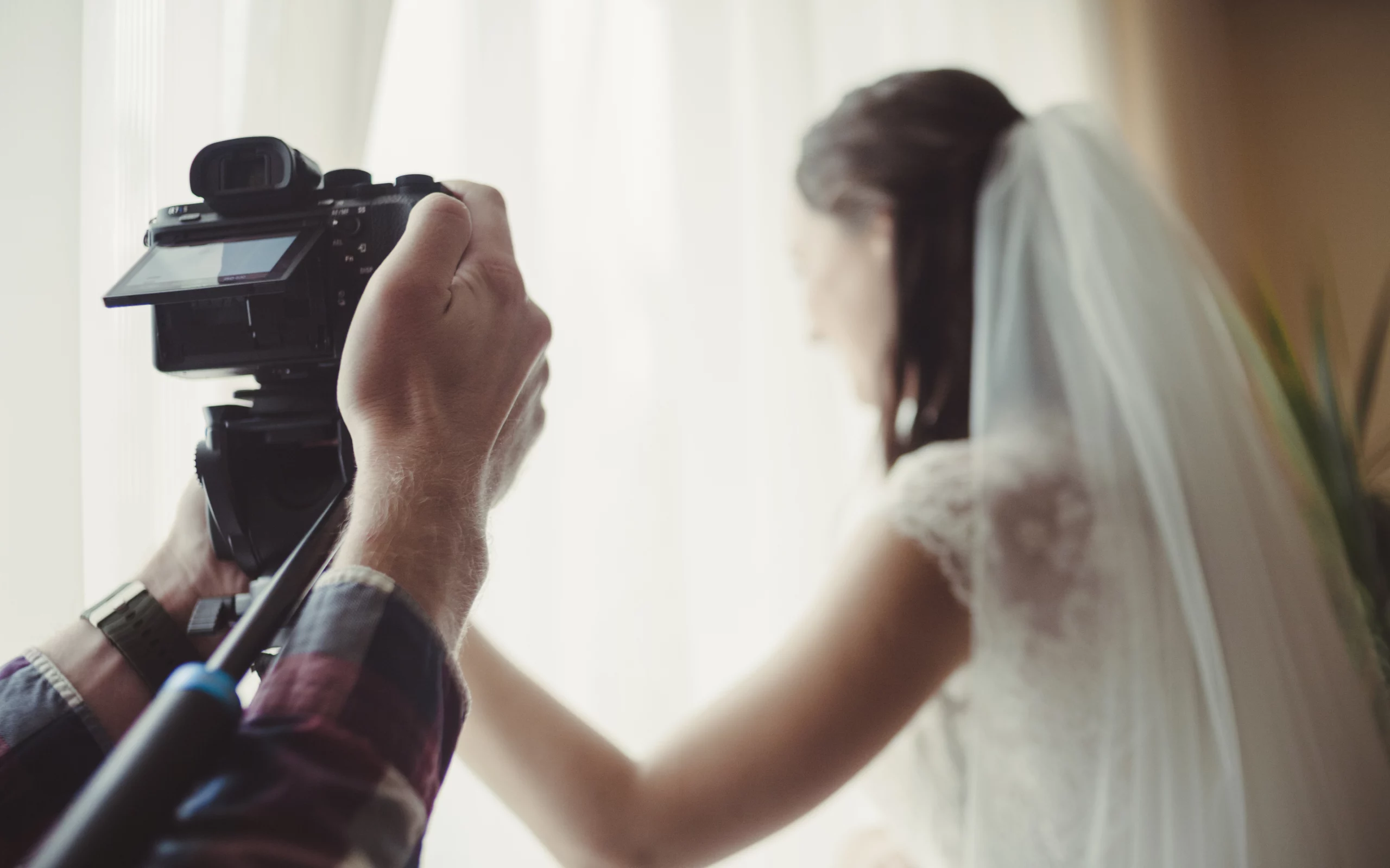 Wedding Videographer in Santorini